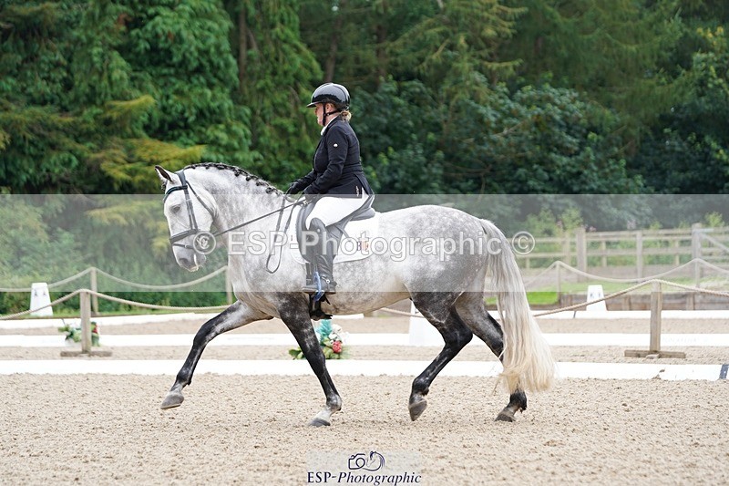 240721-095736-07342 - 150-Karen_Jones-Esplendido_UJ