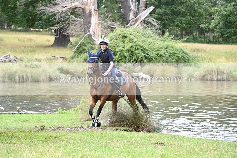 WJ7_2603 - Time at Water 11:37 to 12:13