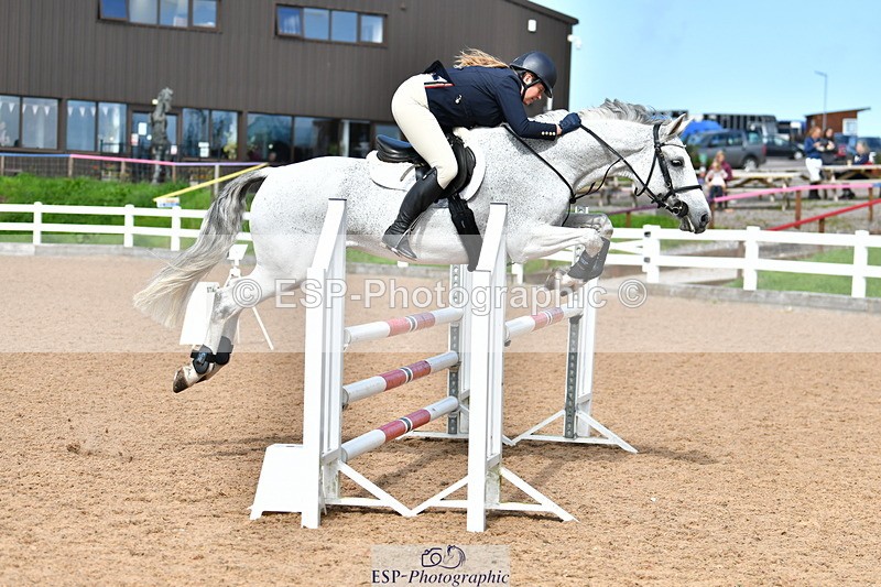 230819A-153354-01057 - Cls 32 95cm Amateur Qualifier