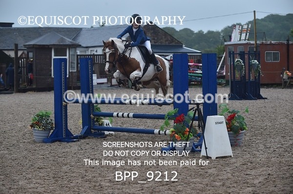 BPP_9212 - CLASS 15 SUN Stepping Stones 128/ 138cms Handicap