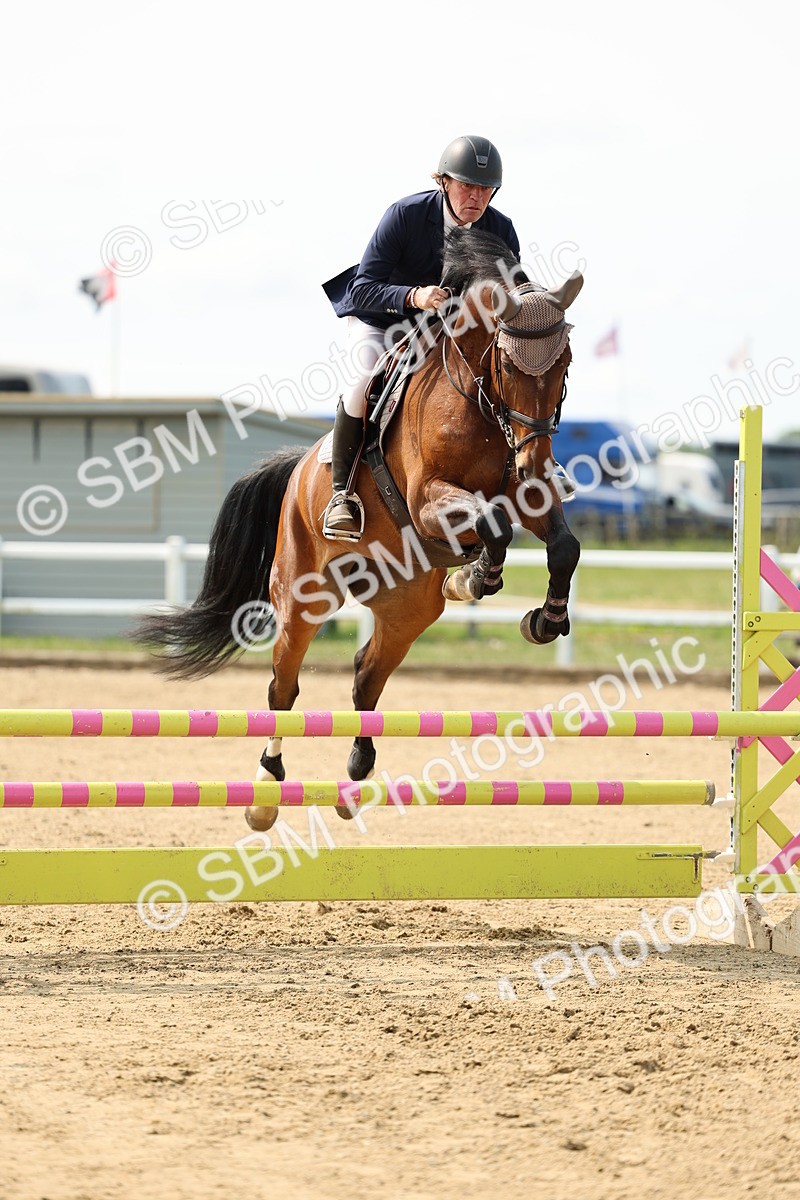 SBM_004191 - Class 16 - Senior British Novice - 90cm