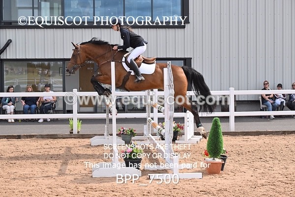 BPP_7500 - CLASS 15 FRI Senior 1.05m Open