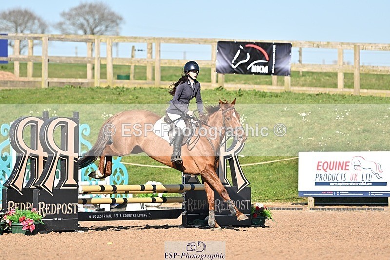 250401-171556-00331 - 70cm classes