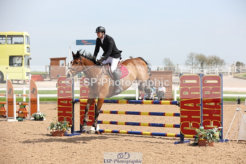 240510A-141847-07570 - Cls 17 1.05m National Am Quali