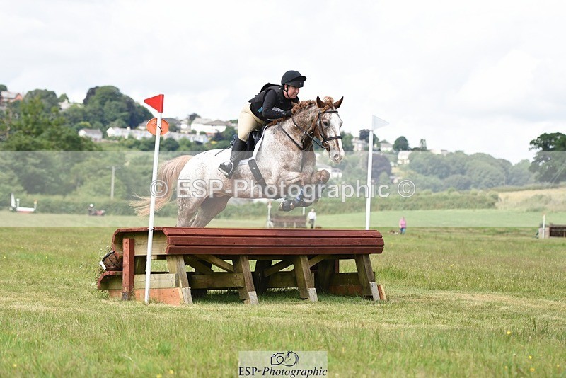 230625-112120-02357 - XC 90cm 11.00 to 12.00