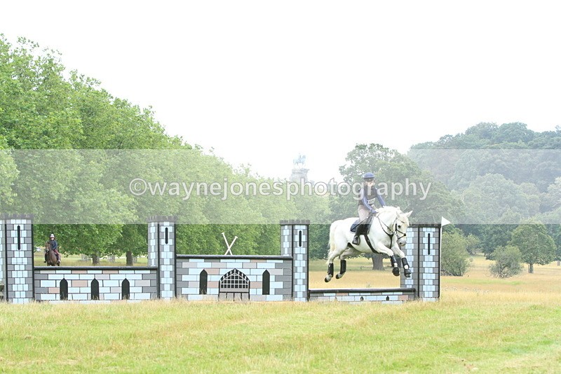 IMF_1476 - Time at Castle Jump 09:18 to 10:15