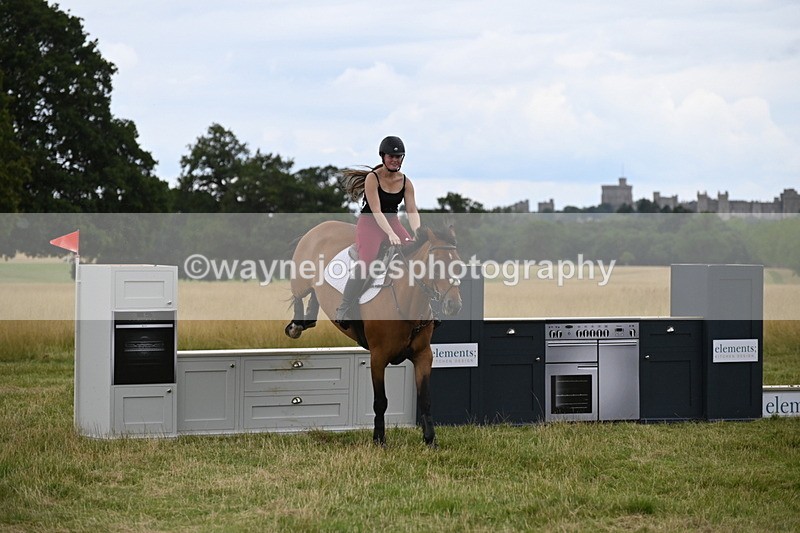 WJ6_4894 - Time at Jump 13:04 to 13:34