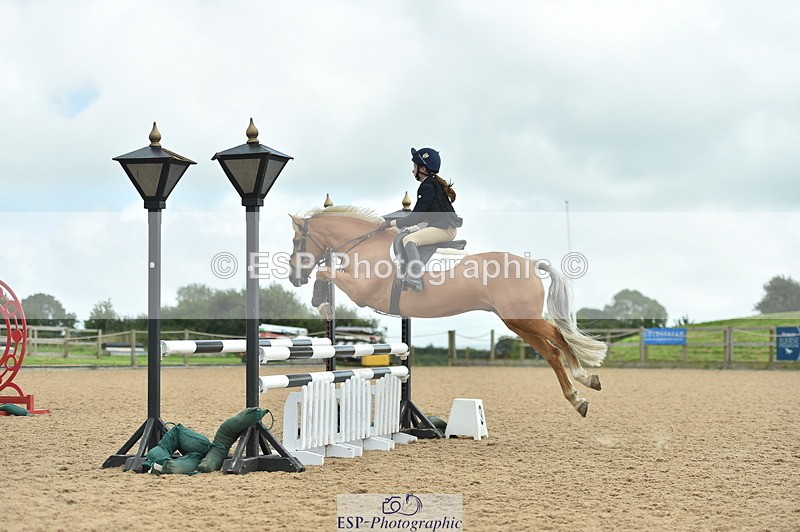 230819A-142004-00787 - Cls 46+47 Club and Schools 90cm