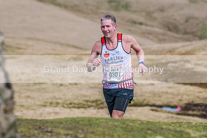 Arant haw-197 - Kendal Winter League Arant Haw Fell Races Sunday 2nd April 2023