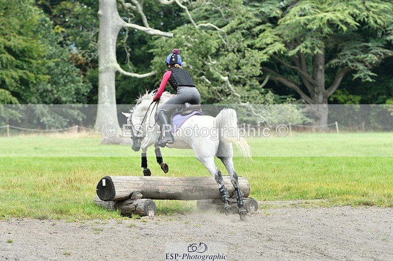 230817-132225-00955 - Theo's 1st Group - XC