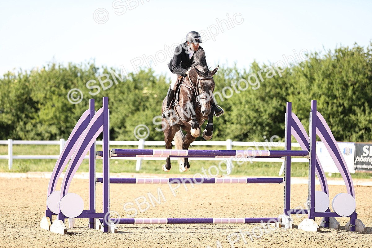 SBM_003152 - Class 5 - Senior Foxhunter - 1.20m