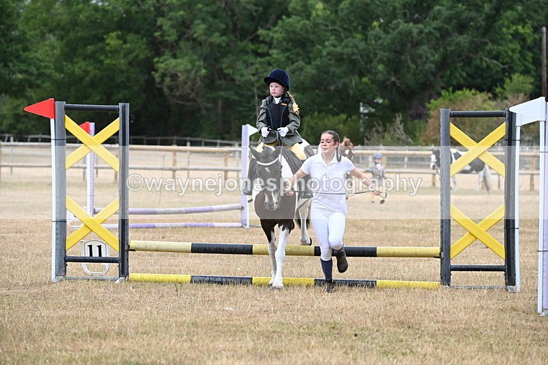 WJ6_9362 - Class 12 Minimus Jumping 45cm