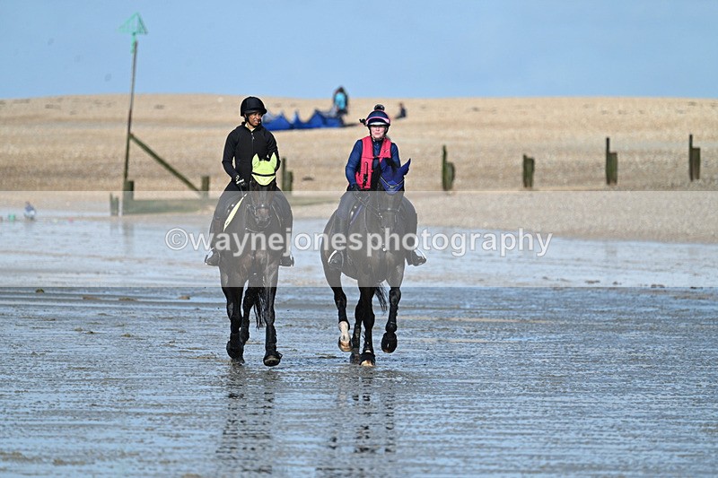 WJ7_4298 - Leigh Kelly & Jade Bennett 25-08-24