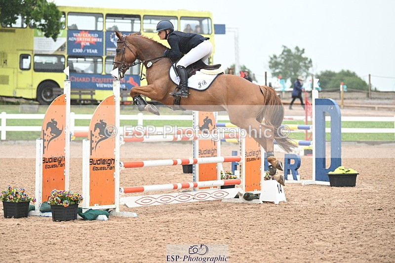240720A-124002-14840 - Cls 11, 1 Star Bronze Tour Jump Off and Presentations