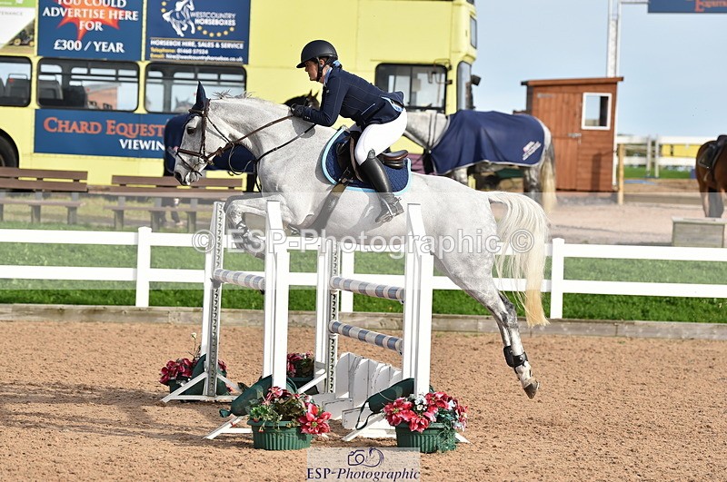 231015A-152336-08942 - Cls 26 1.05m Grand Prix