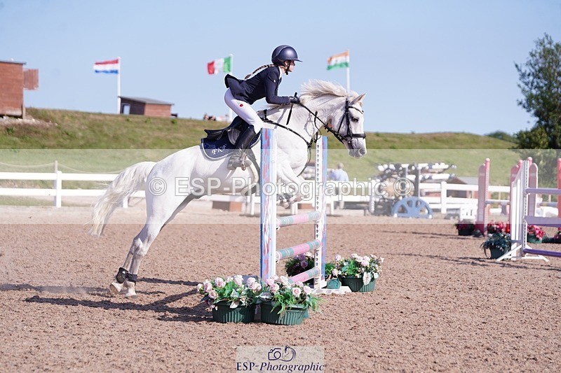 250628-175310-07349 - Cls 24 Pony Discovery & 90cm Open