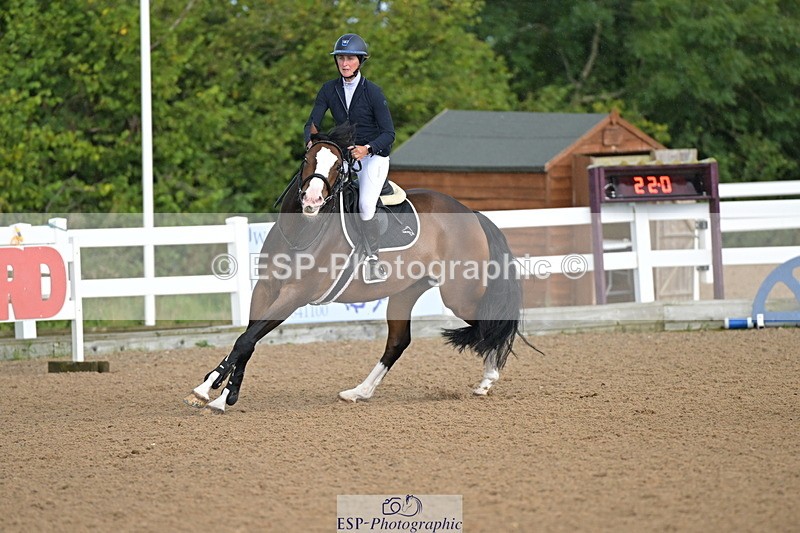 240912A-101244-00936 - Cls 8 Snr British Novice and 90cm Open