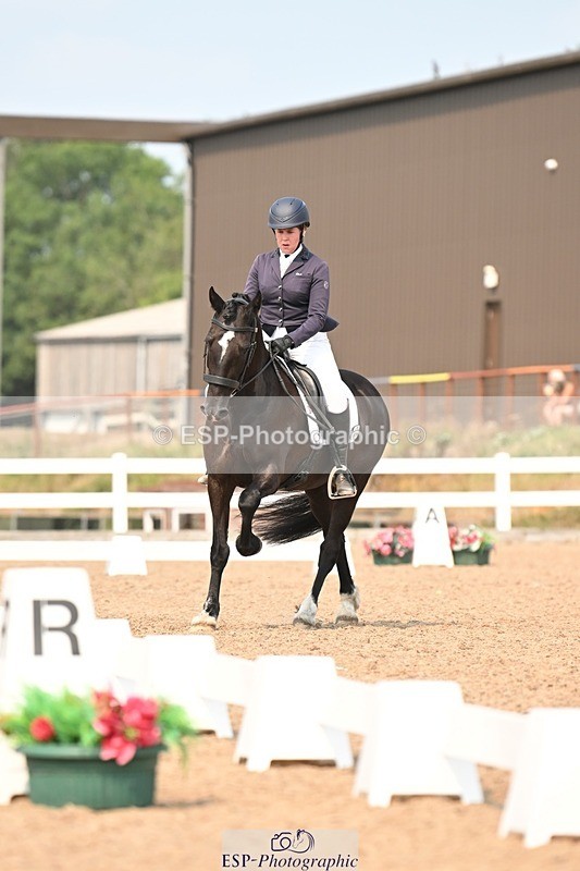 250816-150612-06091 - 027-Samantha.PringTongwynlais.Moon.Dancer