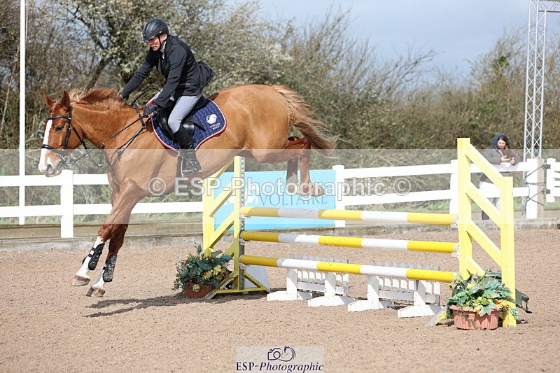 240406A-110905-02989 - Cls 20 British Novice and 90cm Open