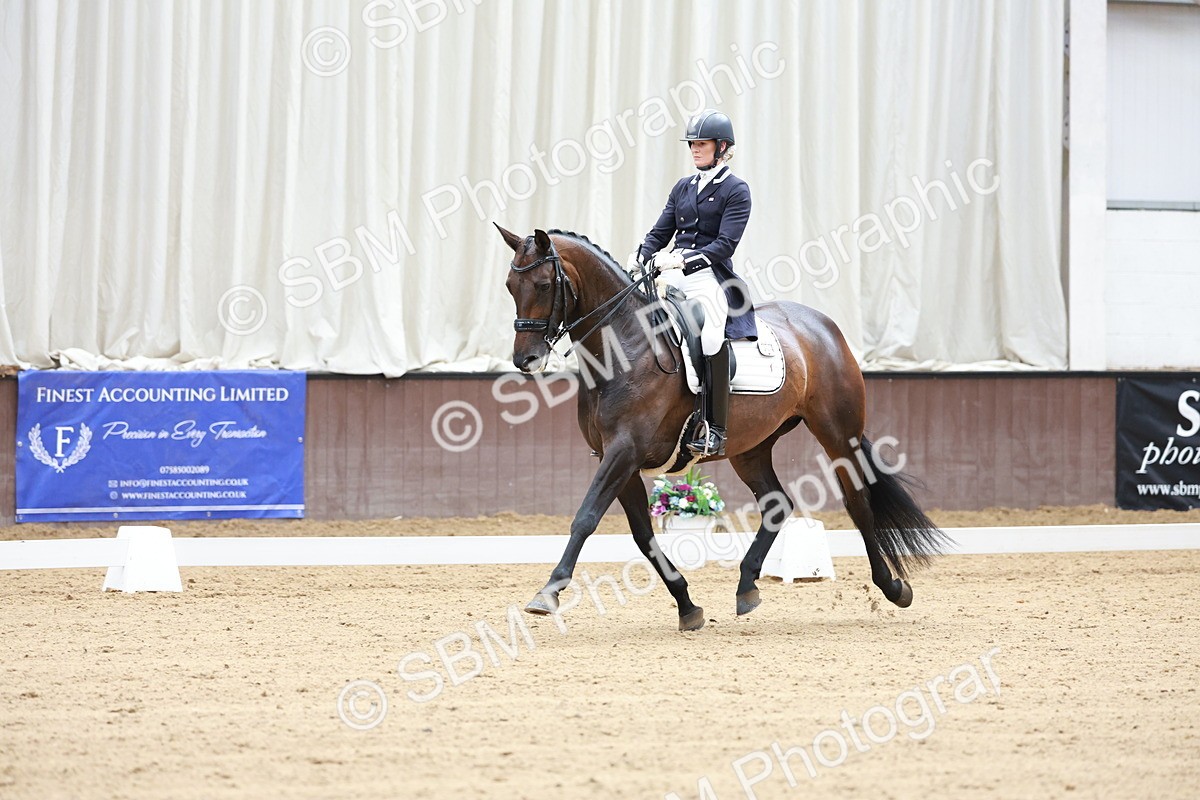 SBM_018911 - Class 12 - FEI PSG - 13.00-13.48