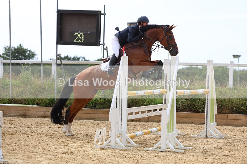 3E7A1909 - Class 14: Senior 1.15m Open