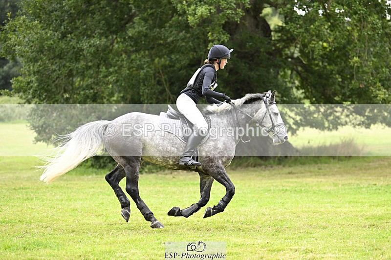 240825X-181154-38343 - 80cm XC 17.30 to End