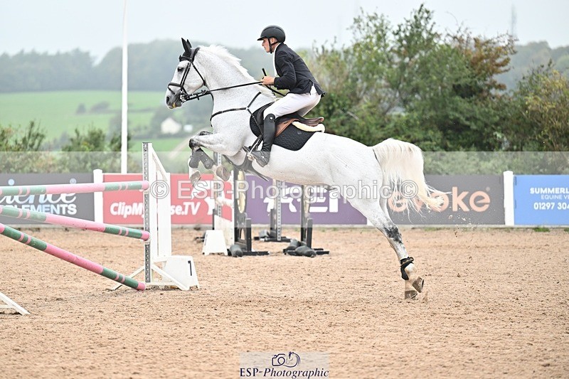 250917-140418-00770 - Cls 5 Foxhunter and 1.20m Open
