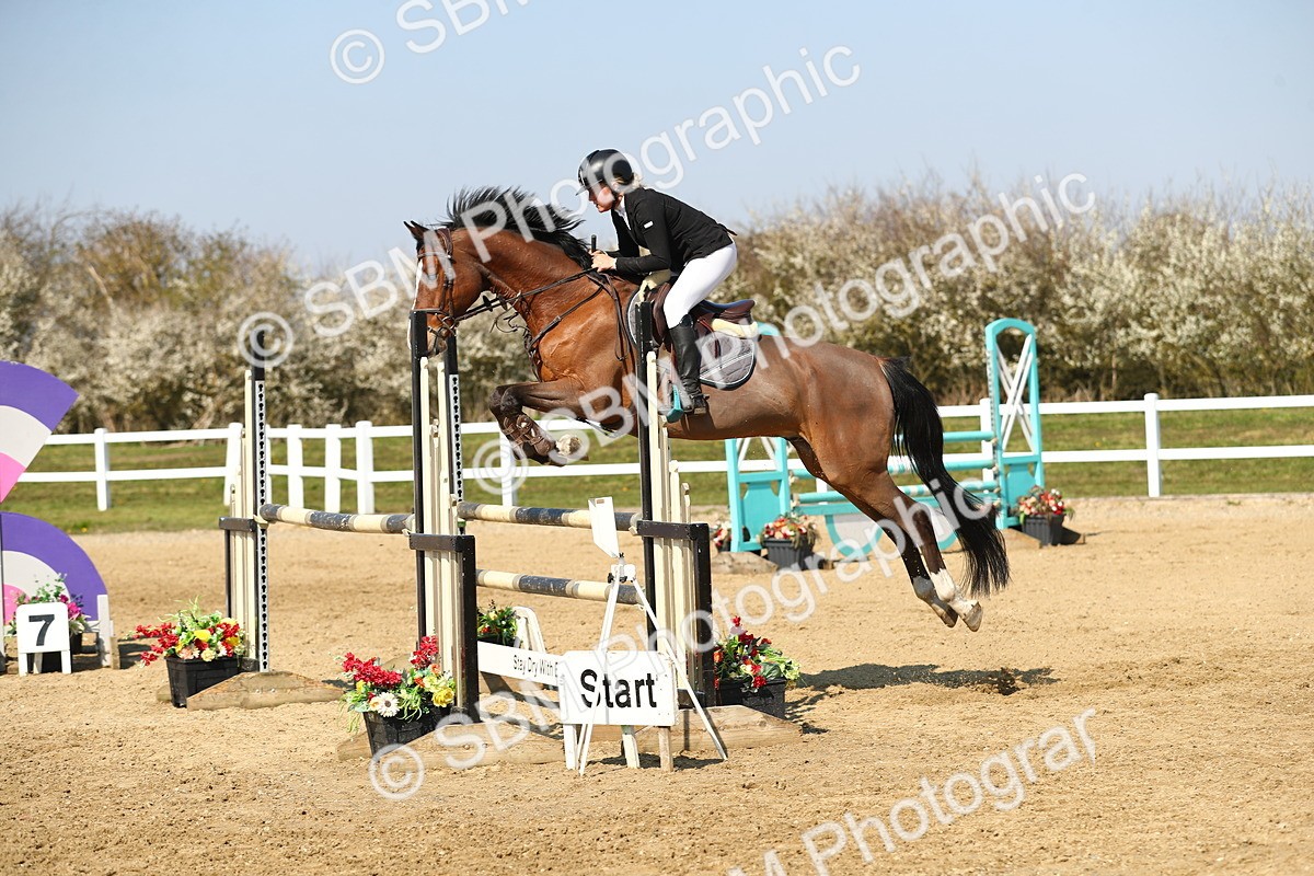 SBM_001201 - Class 4 - Senior Newcomers - 1.10m