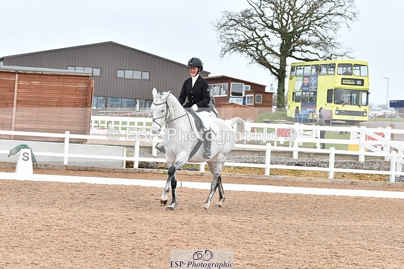 240121A-113014-00576 - Cls 5 Novice 37A