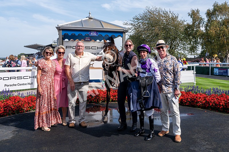 130825-Race 4-Dumfries-8444 - Race 4