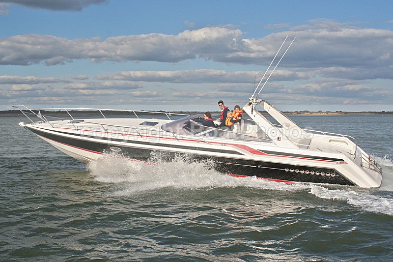 050918 BAD INFLUENCE - SUNSEEKER THUNDERHAWK IMG_3354 - 050918 BAD INFLUENCE - SUNSEEKER THUNDERHAWK