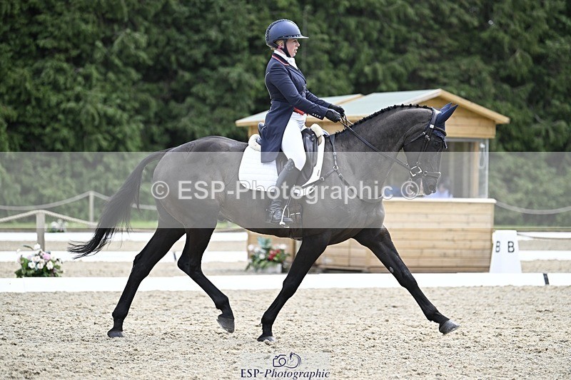 240523-130052-04635 - 101-MORELANDS_CASANOVA-Daisy_Bathe