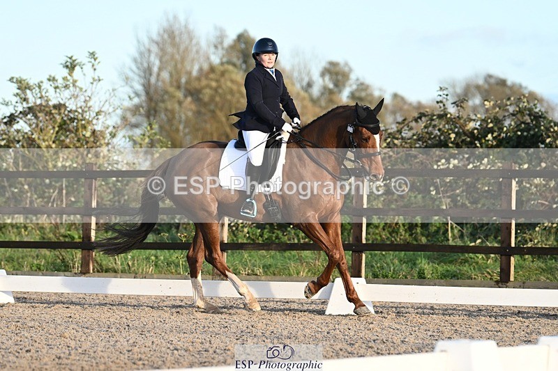 231105-153941-03846 - Cls 5 Novice 27 15.35 to 16.54 break