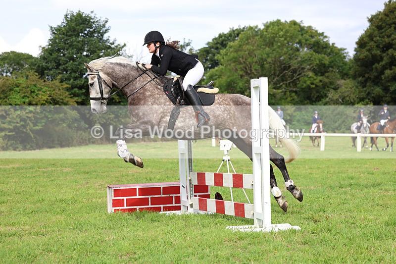 3E7A5603 - Class 2: 70cm Juniors and Seniors