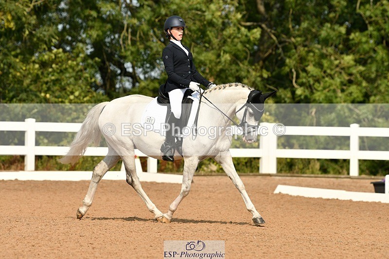 250817-102054-07842 - 207-Esme.LangBrouwershaven.Silvia