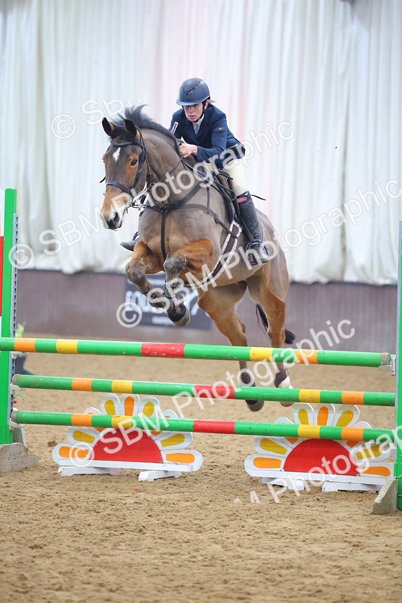 SBM_008528 - Class 21 - Nupafeed Supplements Senior Discovery/ 1m Open - First Round (1.00m)