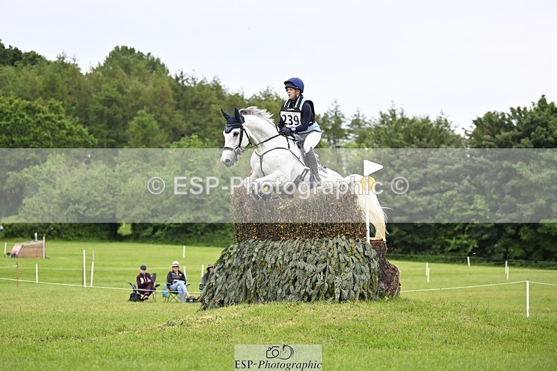 240525-160557-16966 - 239-KATE_BLUE-Millie_Juleff