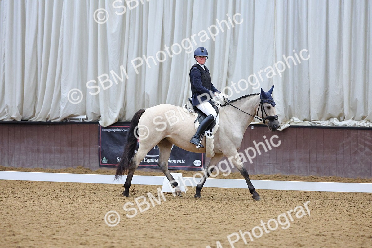 SBM_000302 - Class 2 - Intro 3 Championship - 8.51-9.47