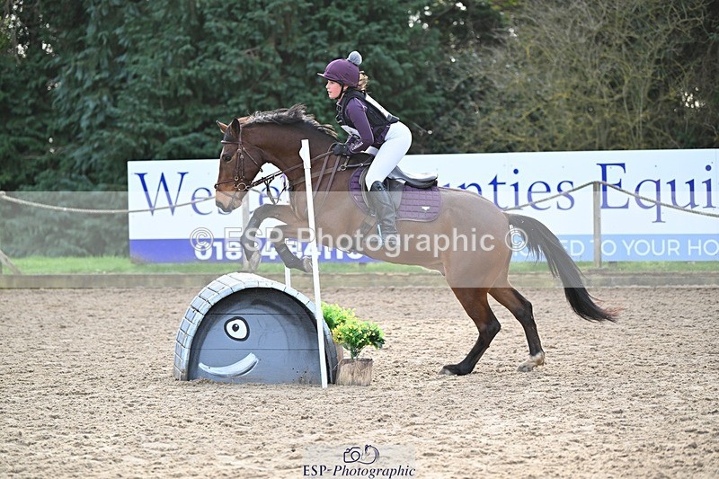 241117-104821-03272 - Cls 2 80-85cm 10.20 to 11.20