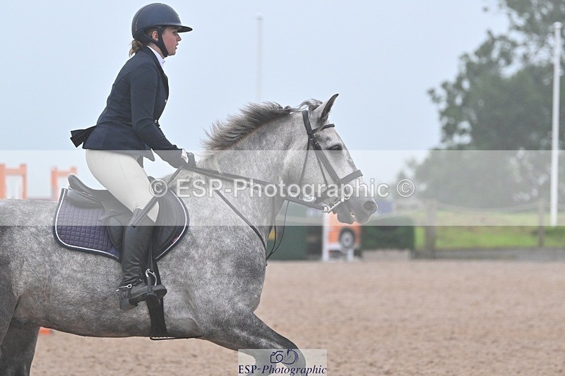 240813-192436-00916 - Classes 7 A&B 90cm