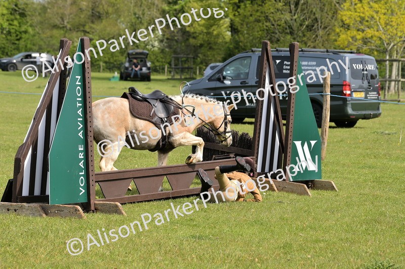 20260426-2250 - Class 20 - Beginner Working Hunter