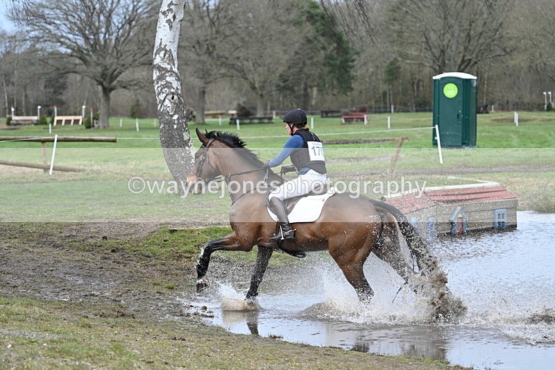 WJ7_6445 - Time 14:15 to 14:34