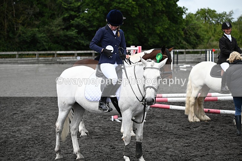 WJ6_0287 - Class 13 Novice 60cm