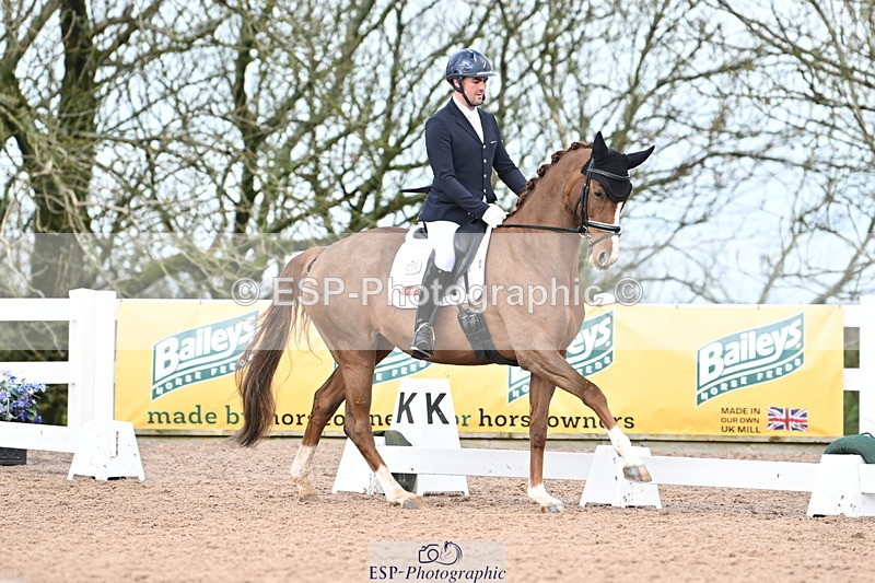 240218A-122816-06964 - 276-Jezz.Palmer-Hawtins.Fiorucci