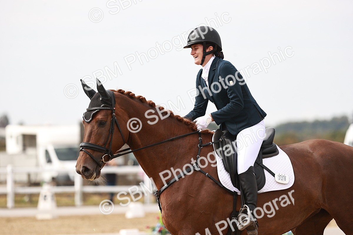 SBM_000823 - Class 1 - Prelim 5 - 10.40-11.36