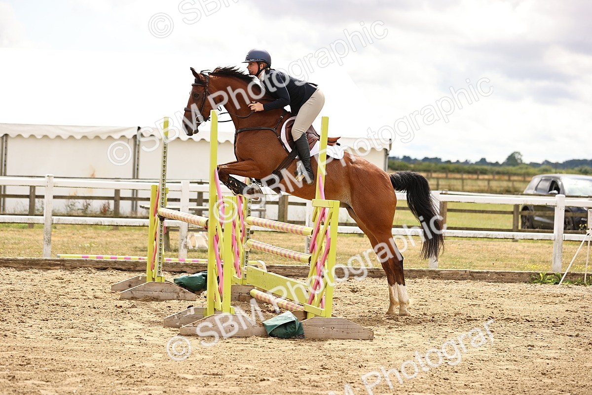 SBM_026840 - Class 13 - Senior Newcomers - 1.10m