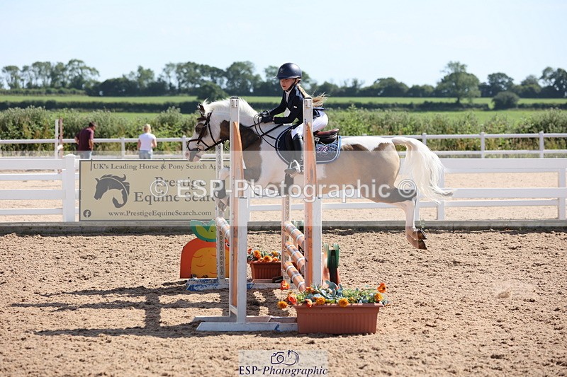 240629A-163843-08101 - Cls 13 Stepping Stones 128cm + 138cm