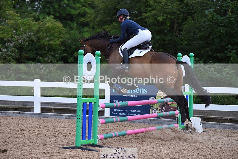 230718A-200624-00831 - 90cm