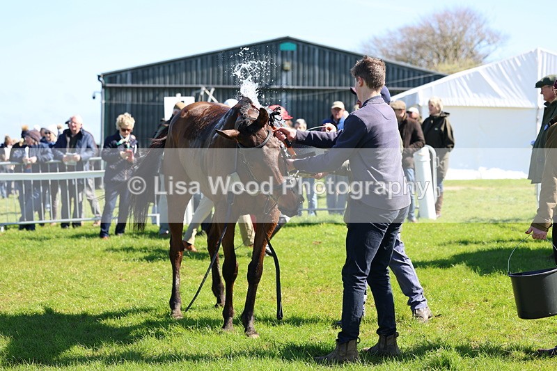 3E7A4931 - Race 1 Hunt Members