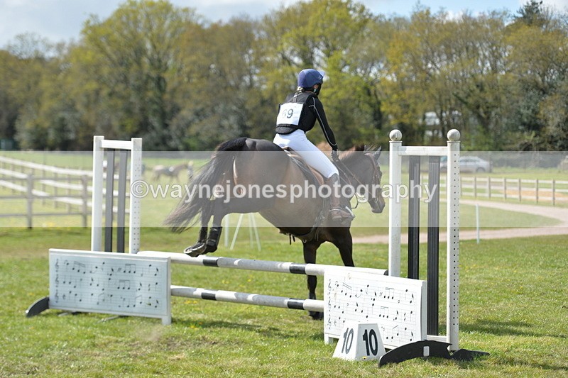 NGP_7857 - Rider numbers 73 to 77, 69